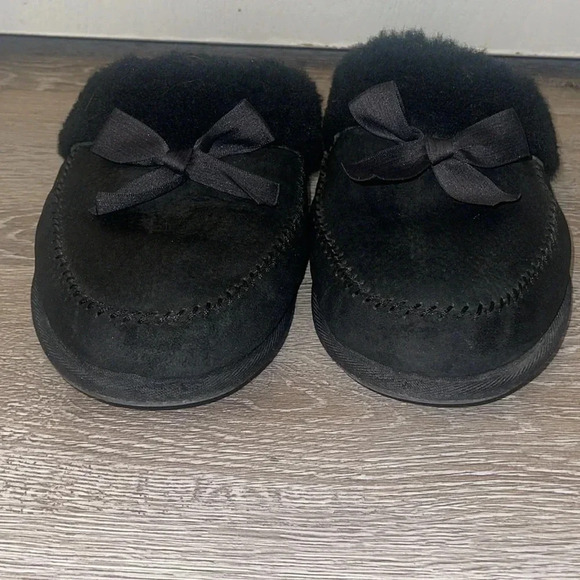 UGG Australia Black Hafnir Bow Slipper Flats Size: US 11 - Picture 1 of 8
